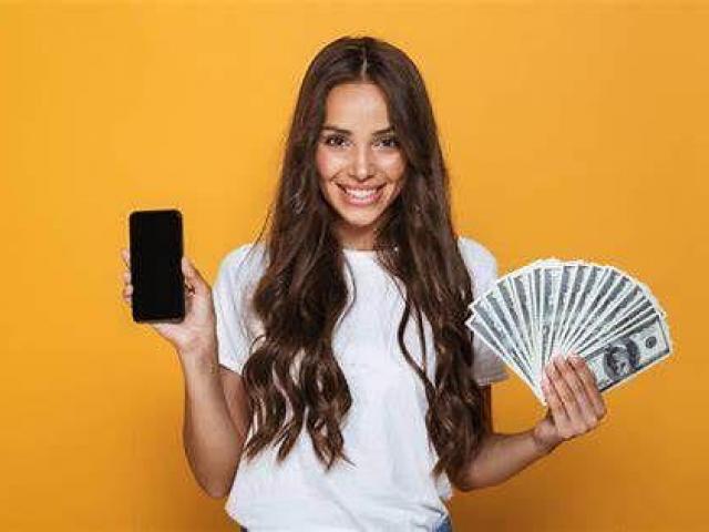 KAMERALI SOHBET SİTESİNE BAYAN OPERATÖR ARANIYOR İŞ İLANLARI