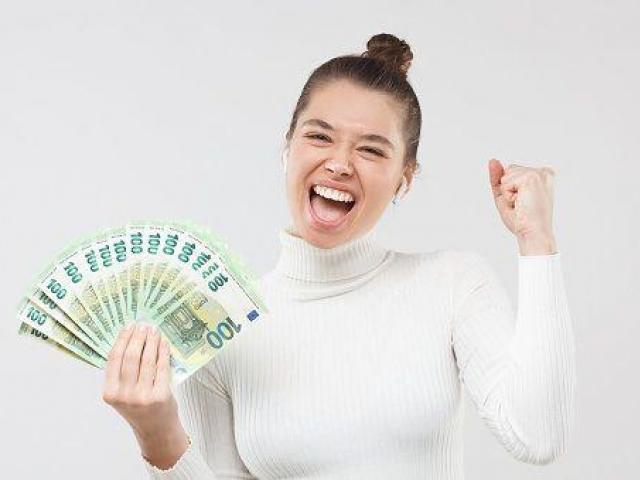 Görüntülü sohbet sitesine kameralı bayan model aranmaktadır