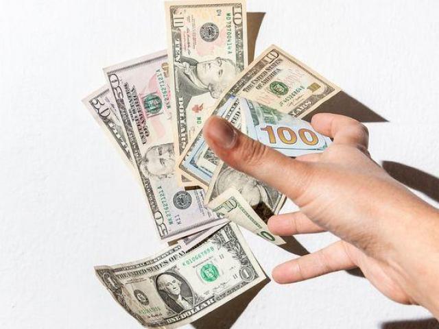 EVDEN KAMERALI SOHBET İLE PARA KAZAN